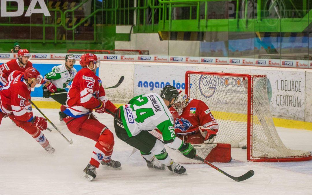 Býci sa vysokým víťazstvom nad Liptákmi vrátili do čela tabuľky